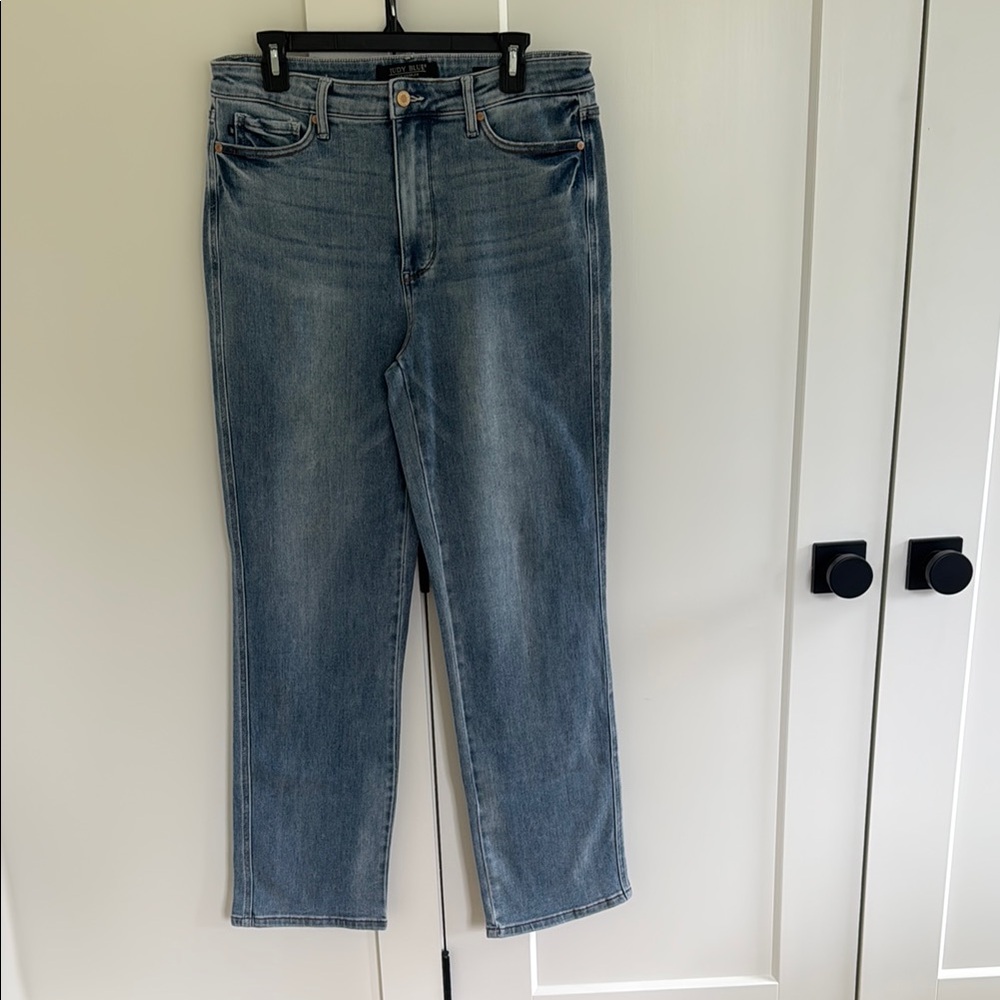 Judy Blue Straight Leg  Jeans - size 15/32